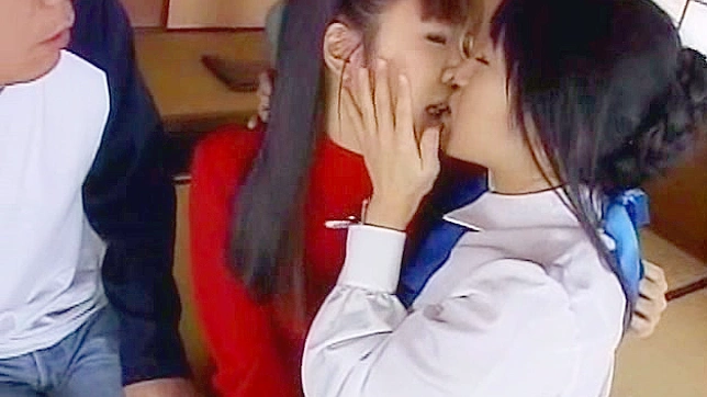 Seductive Goddess Gives Her Man Deep Ass Drilling Pleasure