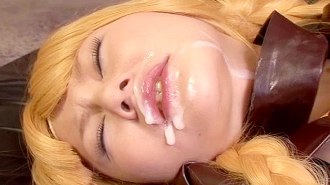 Asia Fox Wears Stockings, Gets Tipped & Vibros Inside Pussy