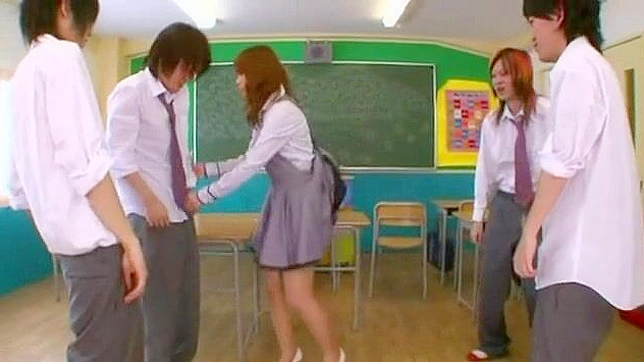 Seductive Bare Bottom Schoolgirl 18+ Enjoys Explicit Classroom Action