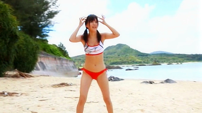 Sexy Sporting Babes Show Off Their Bodies On Camera