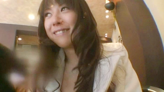 Sexy No-Pan Teacher Showcases Her Skills In Explicit Detail