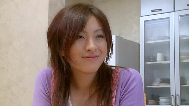 Naughty Model Delivers Explicit Perverted Nakadashi Fun