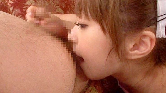 Hot Japanese Chick Takes Big Cock Inside Her Wet Pussy