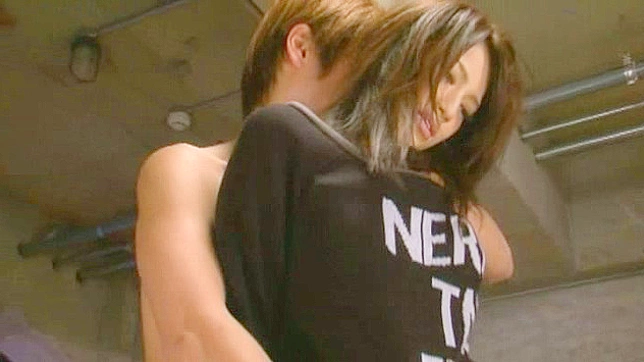 Passionate Wife Gets Roughly PoundedinApartmentScreamsforMore