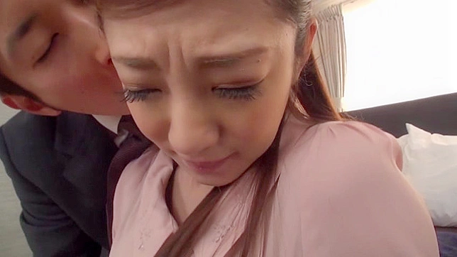 Beautiful Temptress Seduces Man for Scorching Sex Adventure