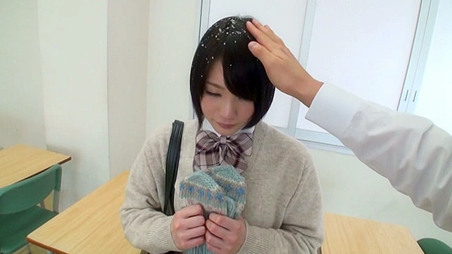 Hot Delivery Girl 18+ Gives Soapy Handjob in Seductive Encounter Scene