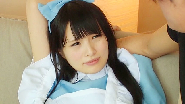 Horny Chick Takes Cumshot On Face In Big Facial Orgasm