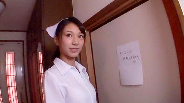 Passionate Amateur Overflows with Raw Sexual Desire