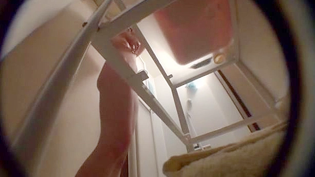 Skilled Japanese MILF Sucks Hard Cock & Gets Super Soaked