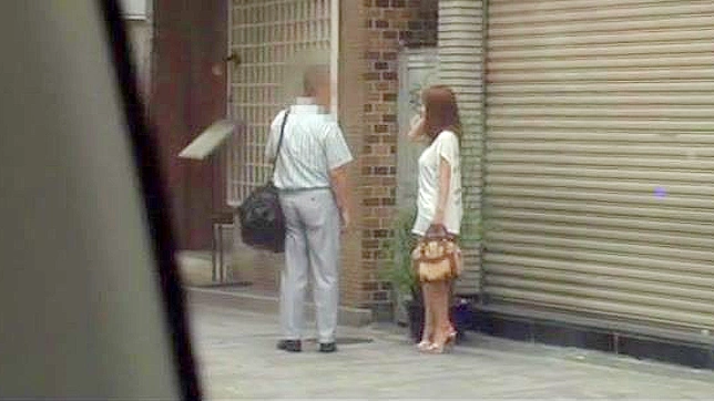 Reverse Fetish Amateur Couple Exploring Unique Sex Play Fantasies