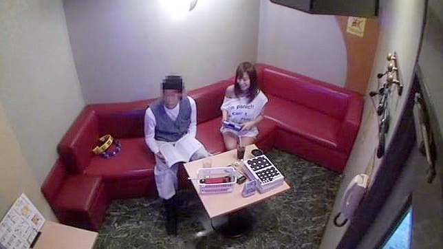 Hot Amateur Couple Flips Roles For Steamy Reverse Playtime