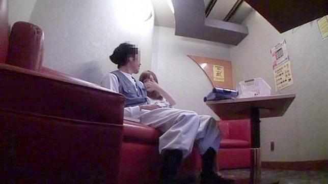 Hot Amateur Couple Flips Roles For Steamy Reverse Playtime