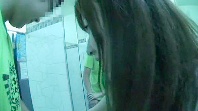 Naughty Amateur Shows Off In A Steamy Reverse Fetish Scene