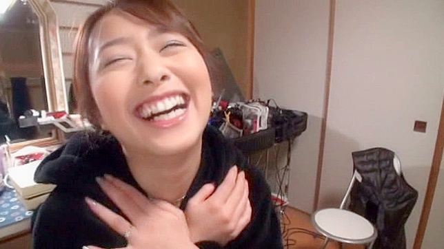 Sizzling Busty Japanese Gets Her Face Bathed In Jizz Perfection