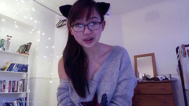 Seductive Asian Babe Strips Live On Cam For You