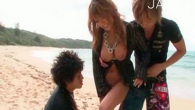 Pretty Amateur Asian Pornstar Enjoys Amazing Gangbang Action