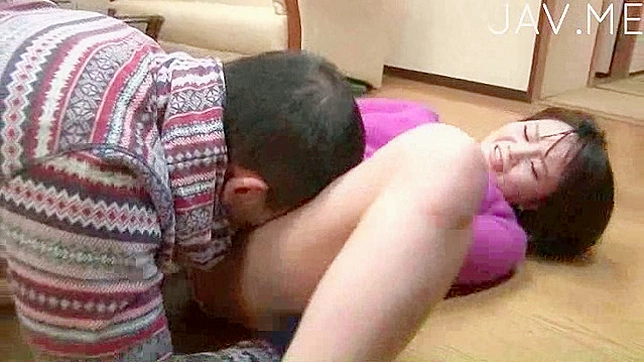 Kinky Nymph Mei Kobayashi Vibes Herself Sensually Wild