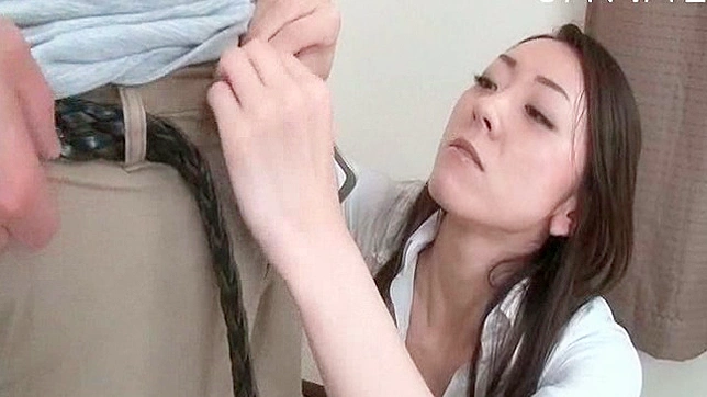 Hot Deepthroat Queen Takes Big Cock Like A Pro Expertly