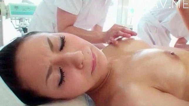 Hot Japanese Lesbs Get Soaked & Groan Loudly While Being Fucked Well