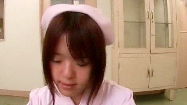 Hungry Japanese Babe Craves Pussy Licking Before Anal