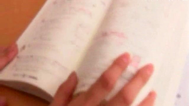 Sexy Japanese Sweetie Goes Facial Kneeling Amateur Orgasmic Fun