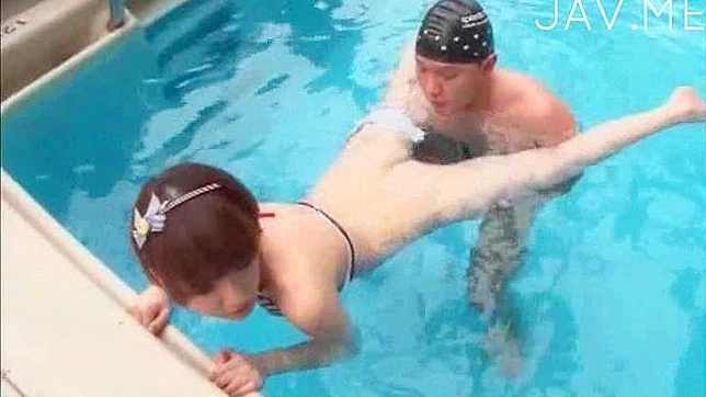 Hot Cocksplat Finishes with Face-Covering Cum Load