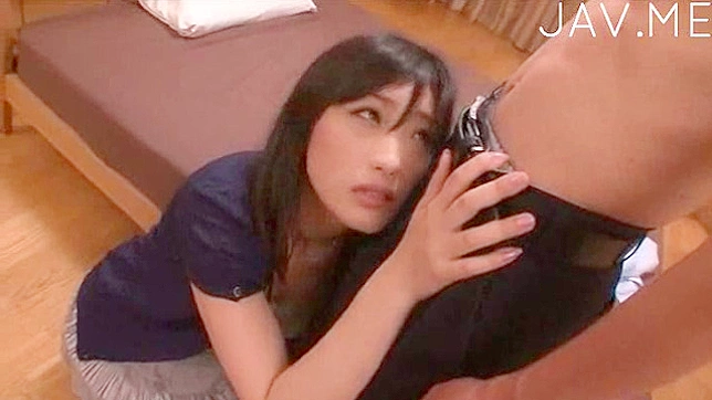 Office Temptress Seduces Boss into Passionate Sex Session