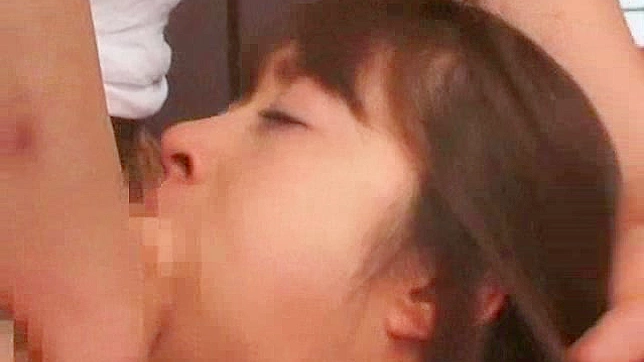 Gorgeous Japanese Chick Gives Sensational Licking Pleasure Now
