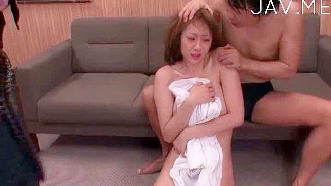 Hot Petite Chick Gets Nailed Hard In Steamy Threesome Session