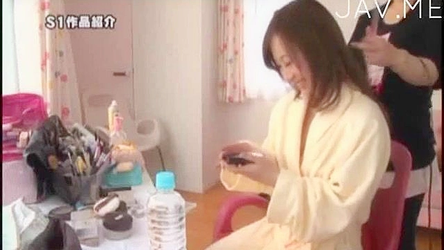 Seductive Redhead & Amateur Asian Give Real Blowjob Action