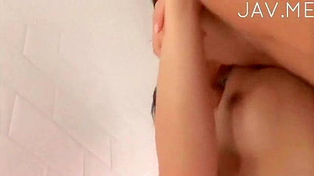 Amateur Japanese Star Sucks Boner for Hot Oral Pleasure