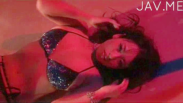 Sensational Asian Teen 18+ Posing Her Luscious Body Curves Seductively