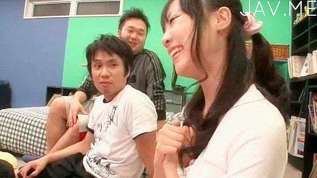 Hot Japanese Beauty Gets Nailed Hard In Sexy Scene