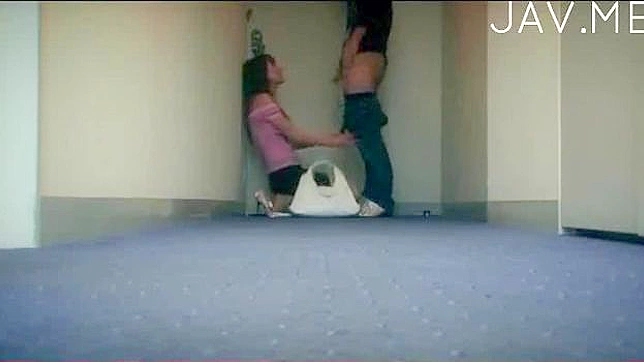 Sizzling Amateur Gives Steamy Blowjob Before Hot Sex Act