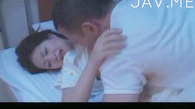 Passionate Guy Licks His Girlfriend 18+'s Wet Pussy Delightfully