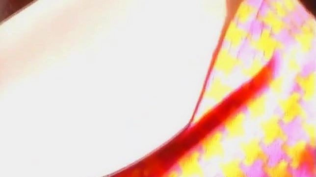 Lonely Horny Babe Masturbates Solo to Reach Mind-blowing Orgasm