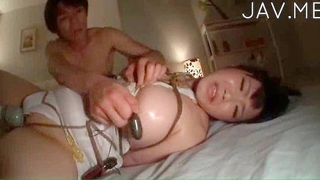 Nonstop Bukkake Gangbang With Unending Cum Shots Inside Her