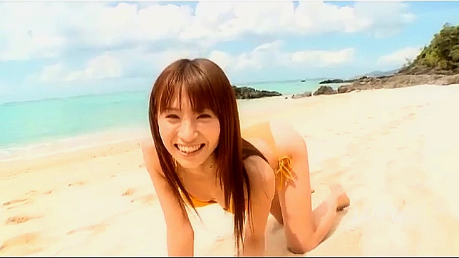 Emiri Senoo's Nipples Squeezed & Vibrator Fun Fish Taco Style