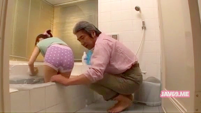 Sultry Secretary's Legs Licked by Boss Before Deeper Passionate Act