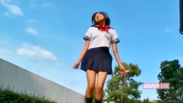 Cute Babe Gets Fucking in Adorable Sex Scene