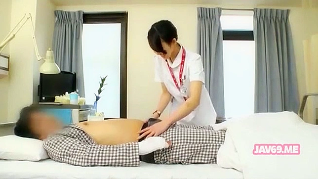 Hot Woman Gets Pleasured With Cunnilingus While Sitting On Chair