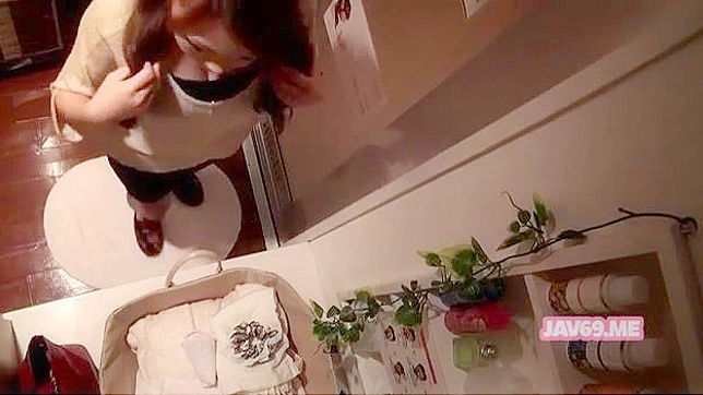 Sizzling Asian Babe Gets Fucked Hard in Hot Porn Clip