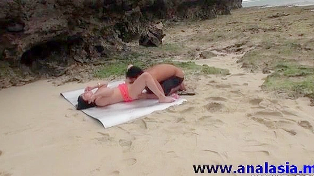 Japanese Beauty Gets Creampied on Beach Sex Capers