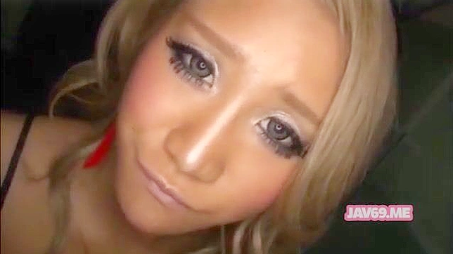 Sizzling Hot Japanese Babe Gets Deeply Fucked Hard