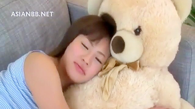 Sizzling Japanese Beauty Gets Hard Fucked by Stranger