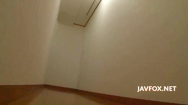 Japanese Beauty Gets Seduced & Bang Hard Until She Cums