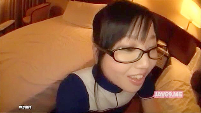 Hot Asian Goddess Gives Blowjob & Gets Fucked Hard