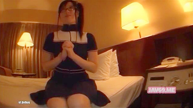 Hot Asian Goddess Gives Blowjob & Gets Fucked Hard