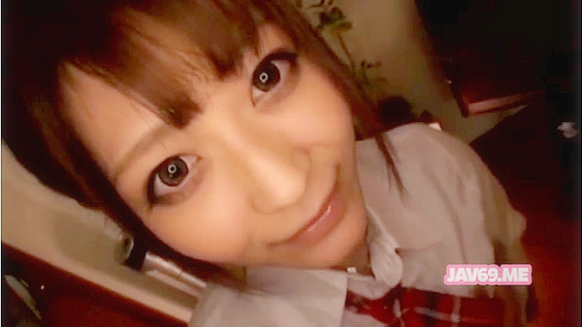 Hot Seductive Japanese Babe Delivers Epic Blowjob Action