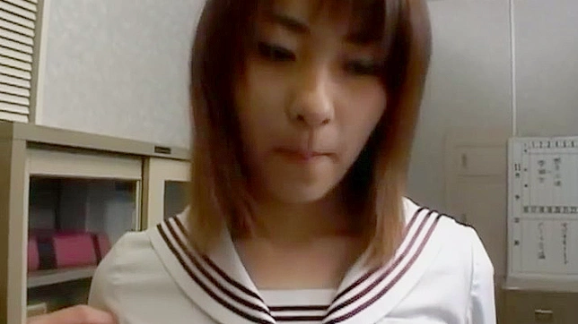 Lusty Hot Japanese Babe Toys Her Wet Pussy